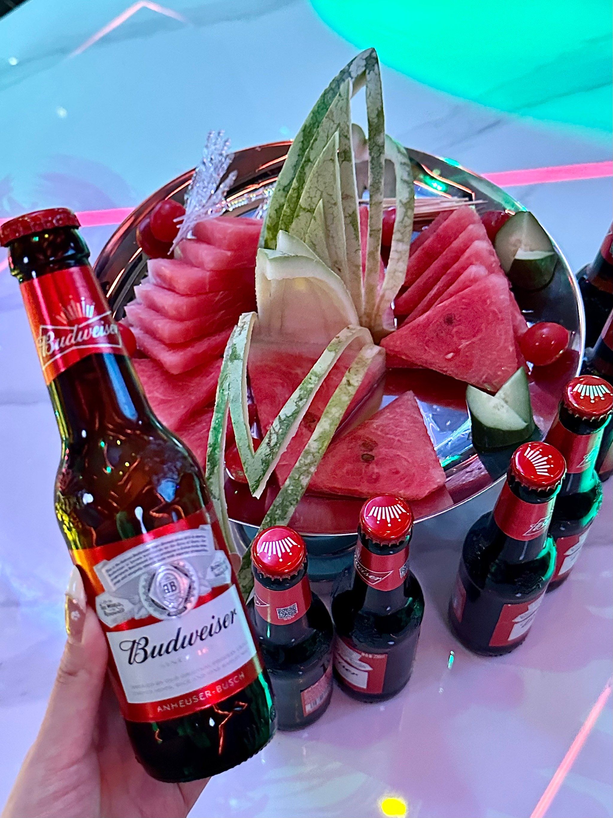 咸阳商务ktv价格及包房费用-旬邑县ktv预定